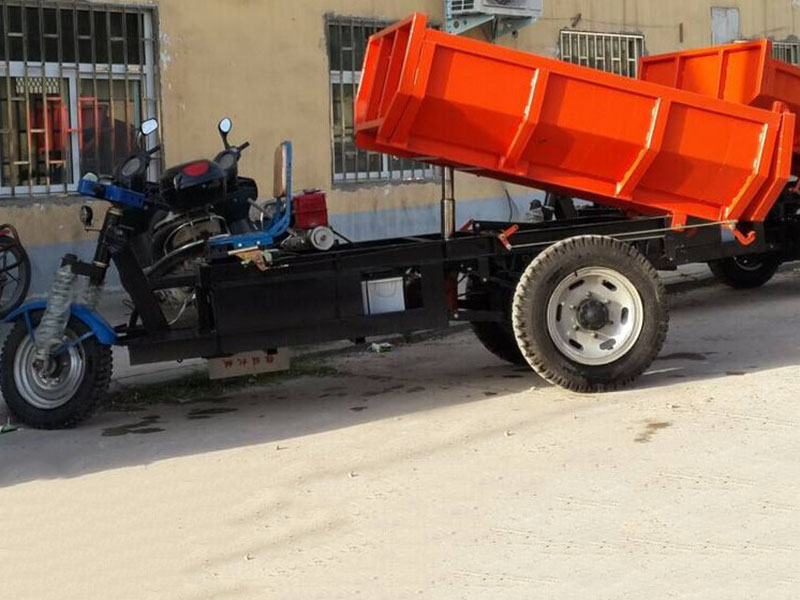 礦用電動運輸車