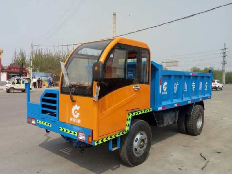 礦用運(yùn)輸車(chē)6噸