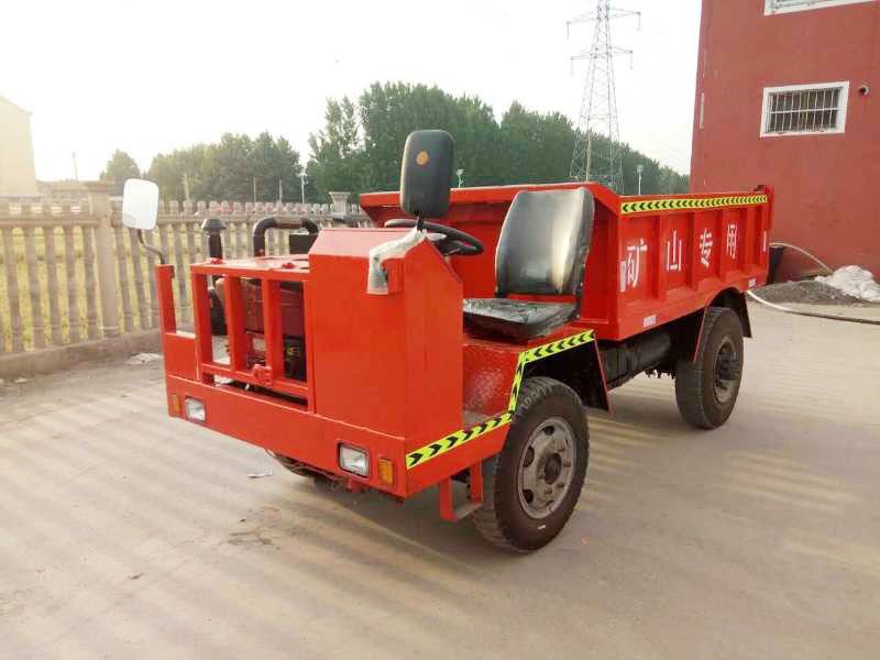 礦用運(yùn)輸車(chē)10噸