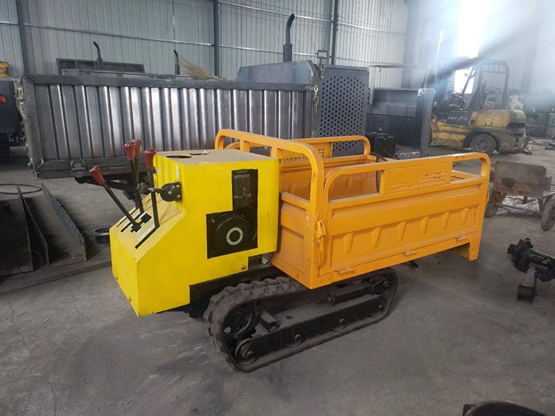 履帶運(yùn)輸車(chē)