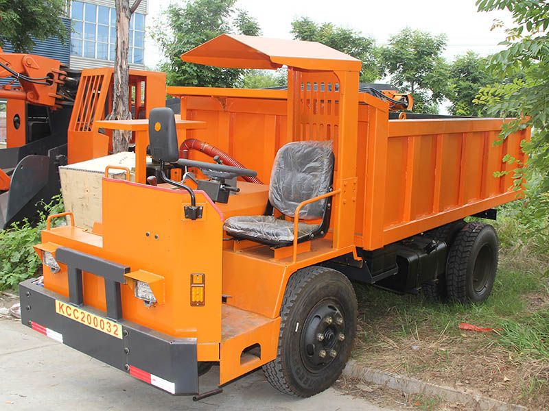 UQ-8T礦用運輸車