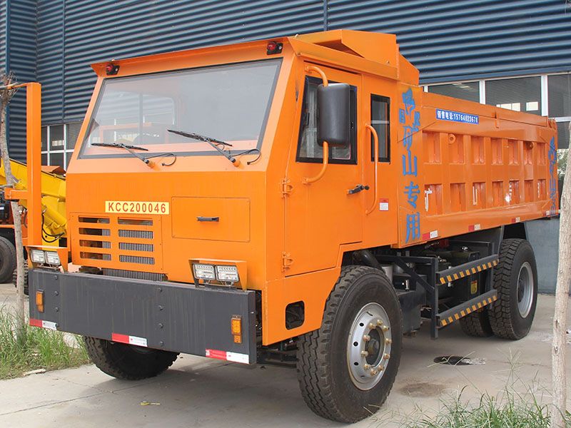 UQ-20T礦用運(yùn)輸車