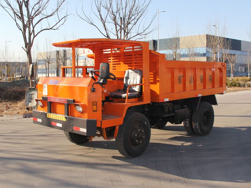  8噸四不像運(yùn)輸車(chē)